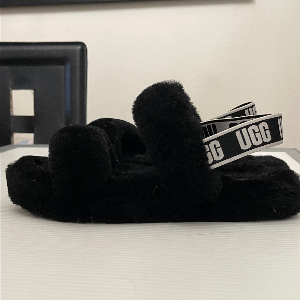 UGG Black Fluffy Slide Sandals Women’s Size EU 38
